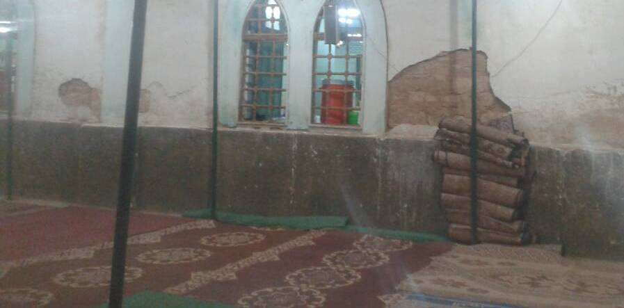 المسجد الكبير بالداخلة مهدد بالانهيار ويعانى من سوء الخدمات  (12)