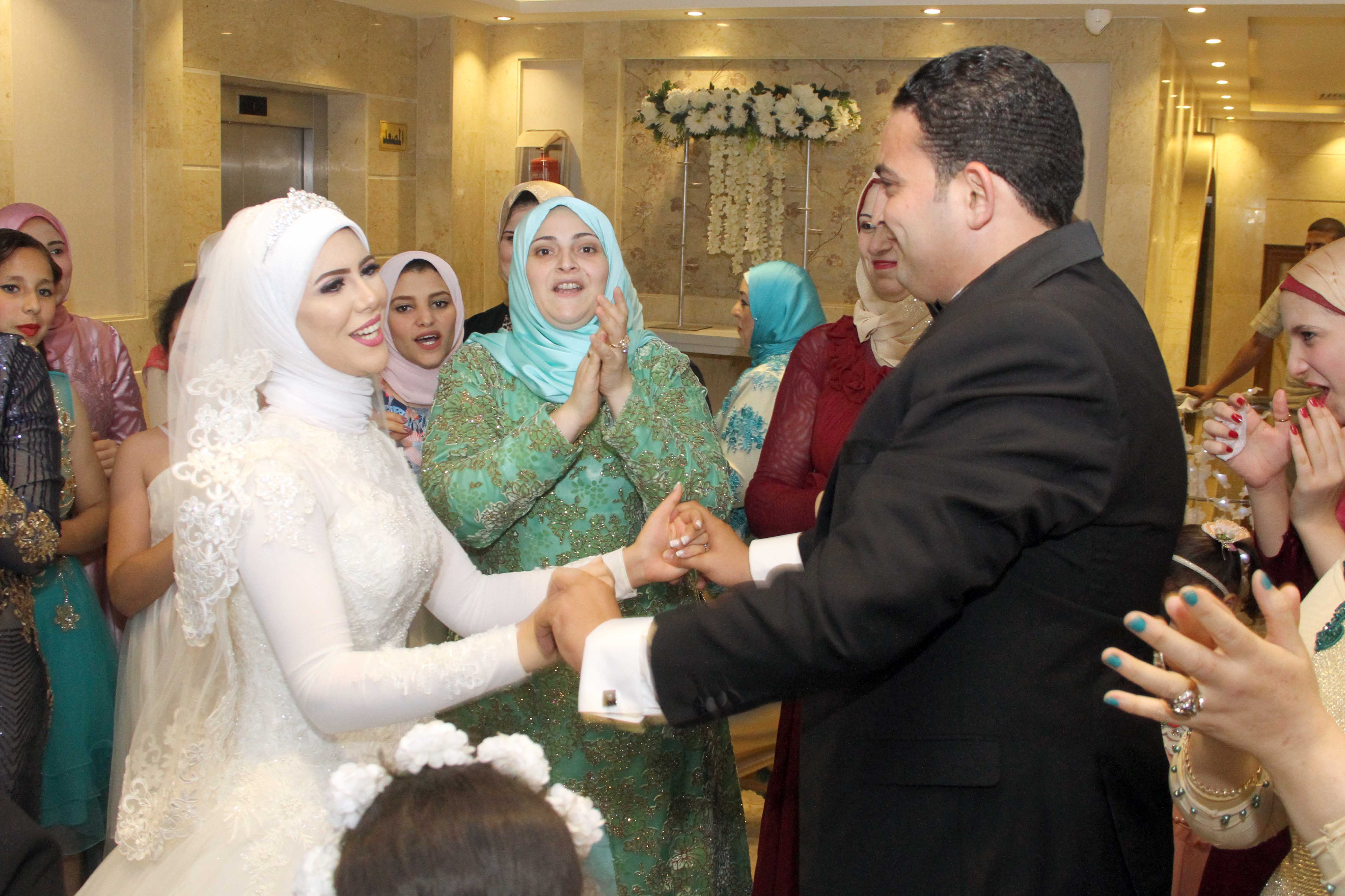 حفل زفاف الزميل محمد صبحى بحضور محافظ الجيزة وبرلمانيين (1)
