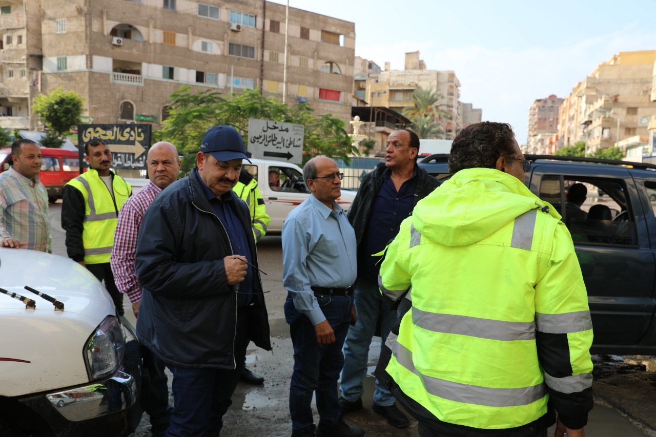 أعمال شفط مياه الأمطار بالإسكندرية (13)