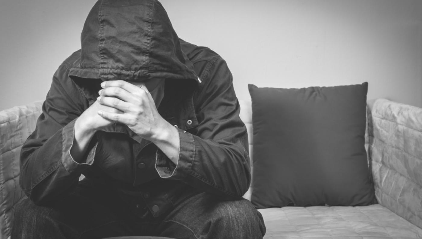 كيف-تواسي-شخص-حزين