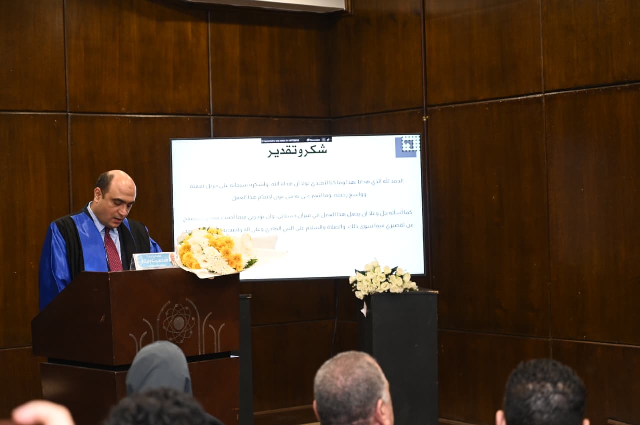 جانب من مناقشة رسالة الدكتوراة بحضور وزير الرياضة (6)