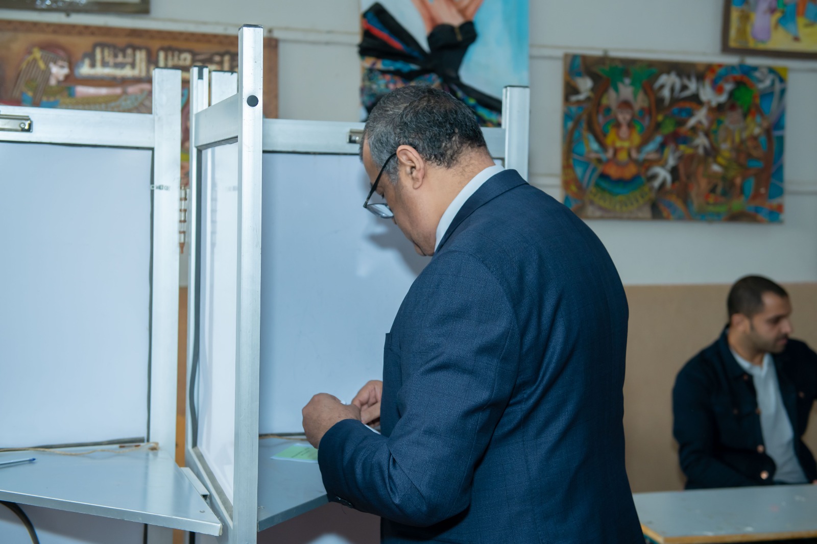 8e2abc84-0d7d-4bf5-babc-2b9654864306