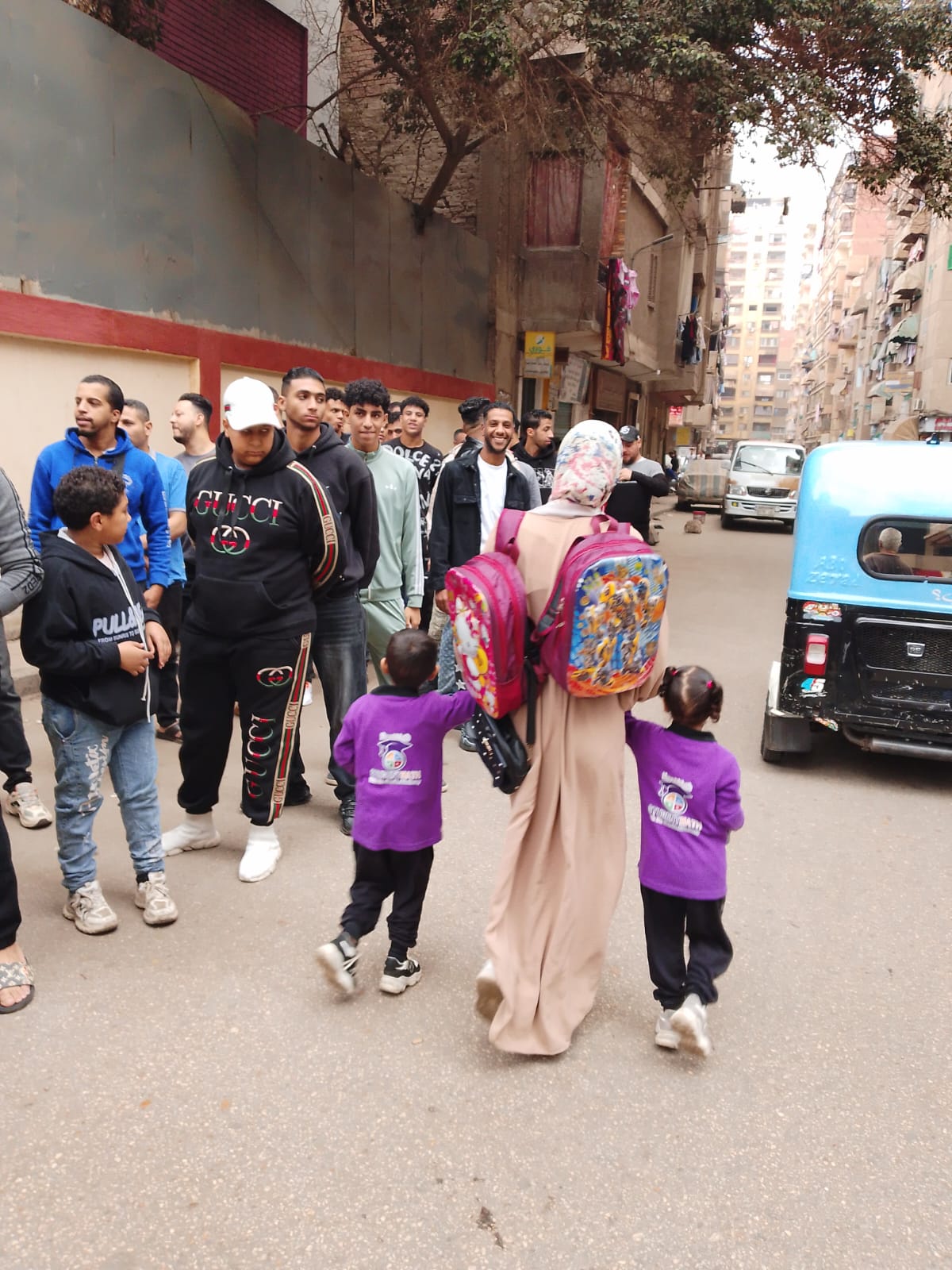 266660-طابور-الشباب-أمام-لجان-الانتخابات-في-المطرية