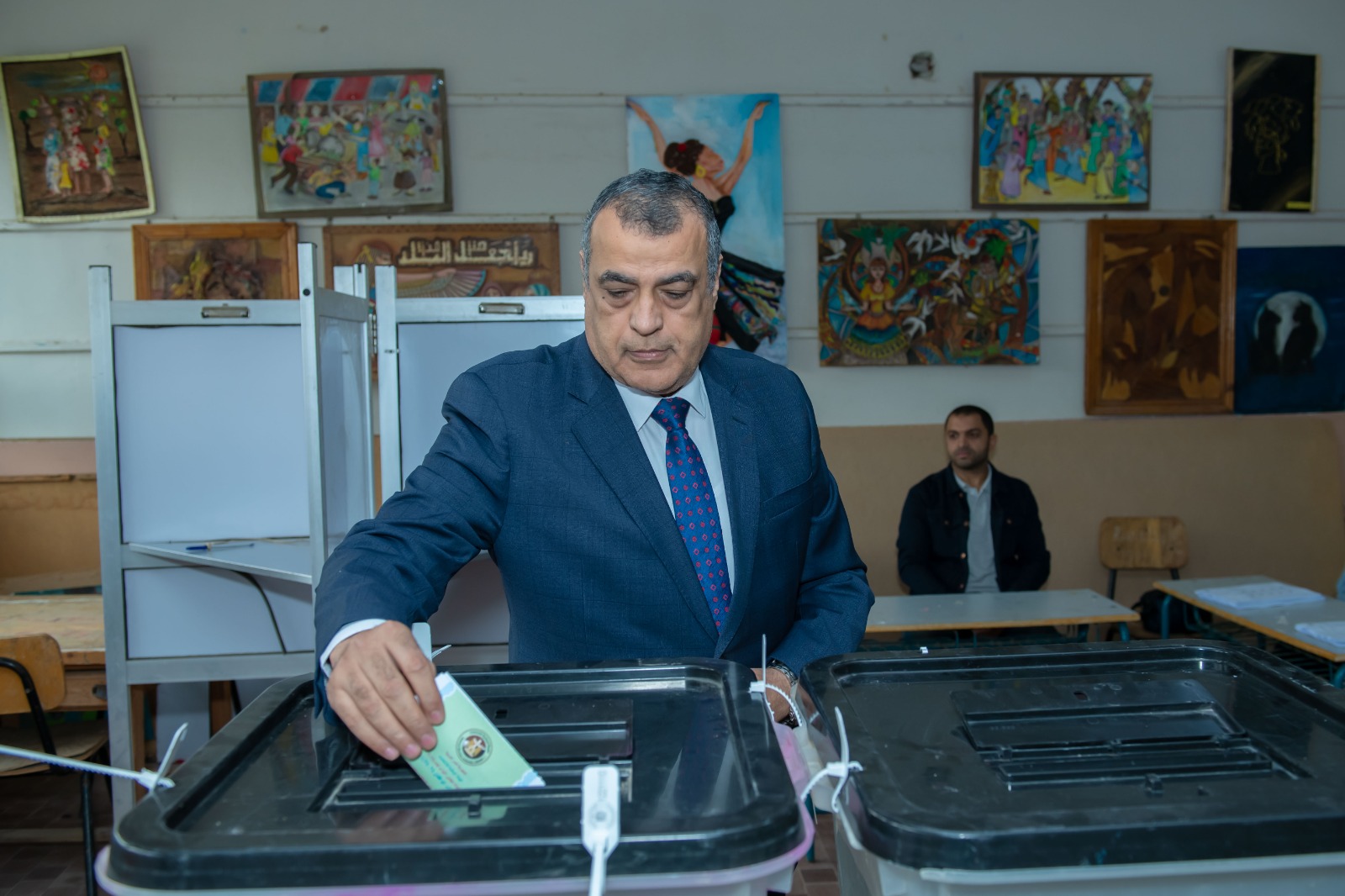 5cad5334-073c-4294-afac-fd0767d31954