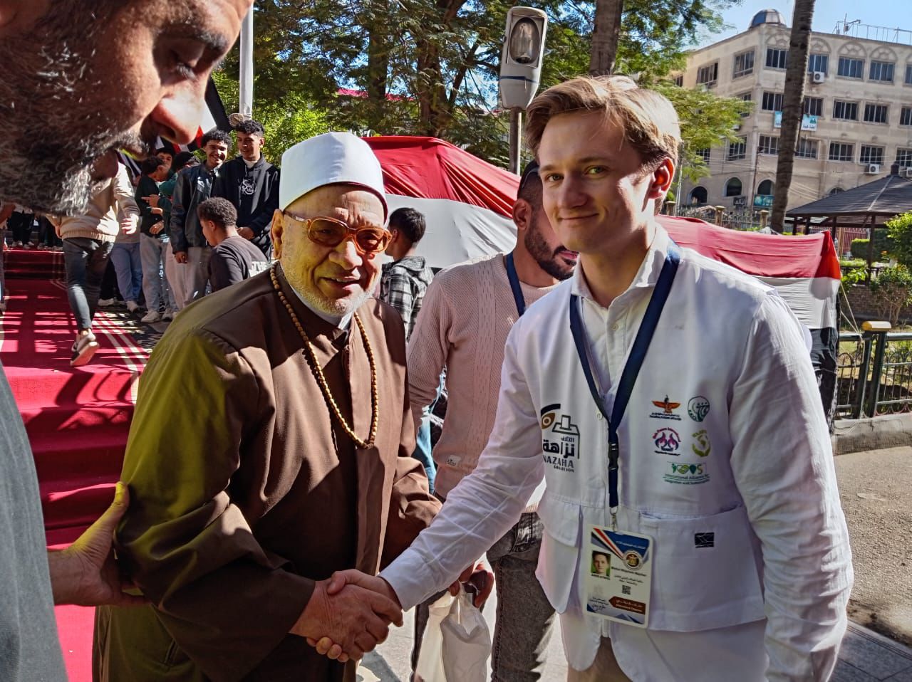 abc99c54-b3e2-4212-aeec-d9a9ee8555f1