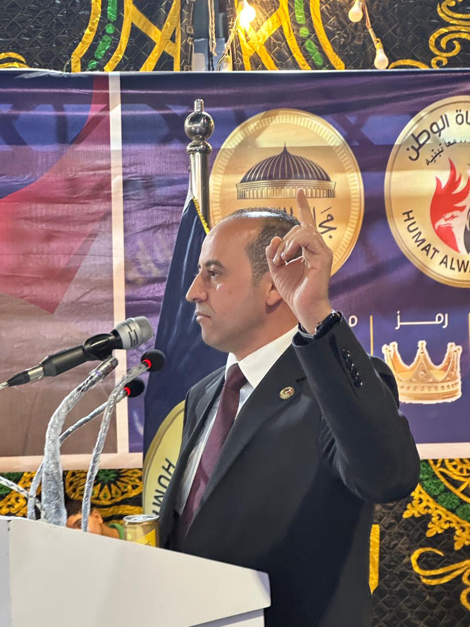 cb773098-5818-4e2b-a5a2-a0ca74c0edd2