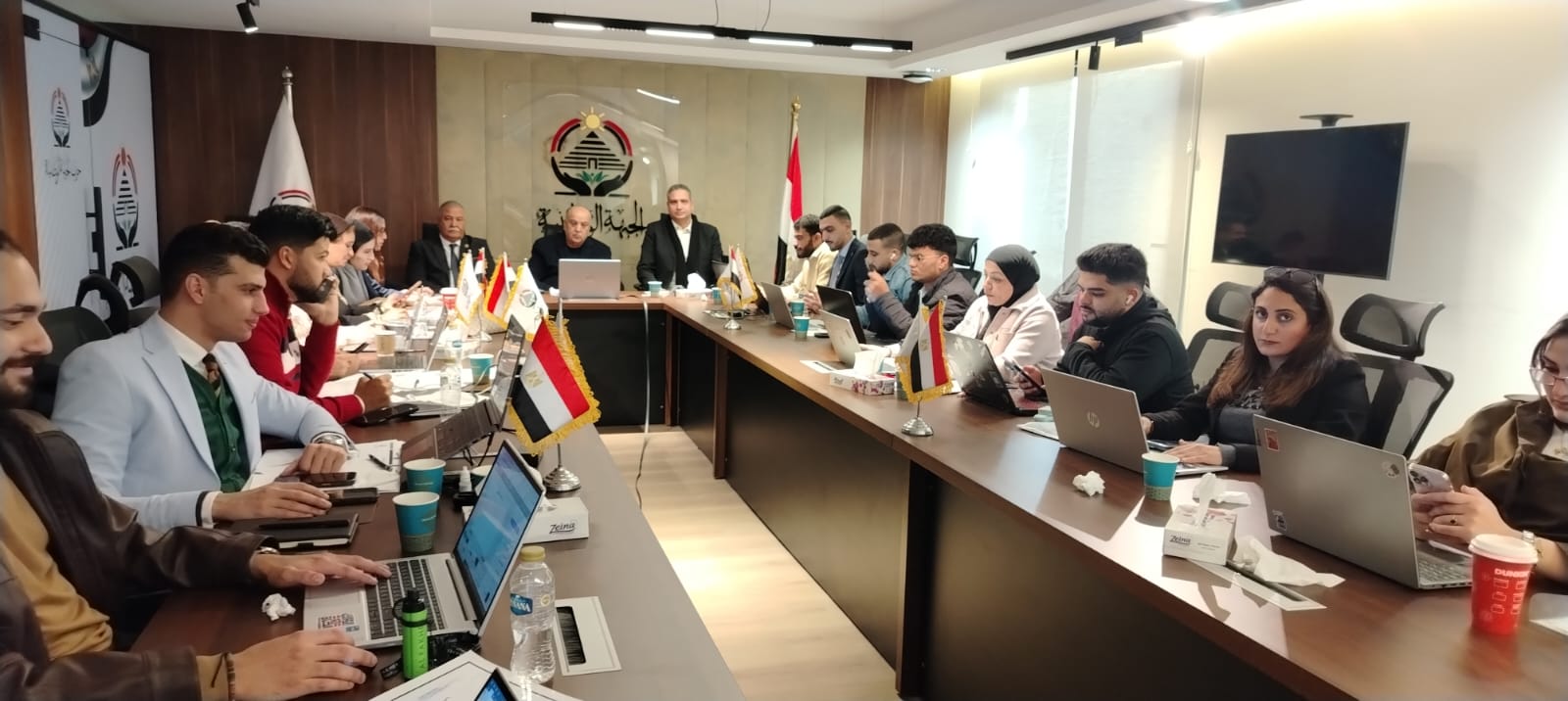 الغرفة المركزية لحزب الجبهة الوطنية تتابع إعادة انتخابات النواب بالمرحلة الثانية (3)