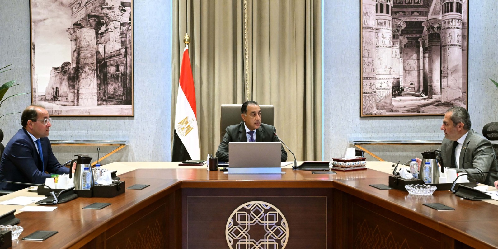 4c6f3eed-3daa-42c8-be6c-352233d3fb2a