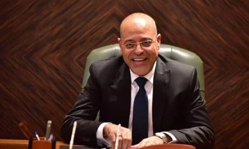 عمال 6
