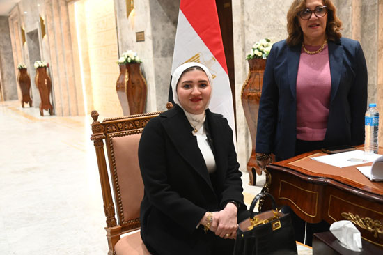 آية النجار (1)