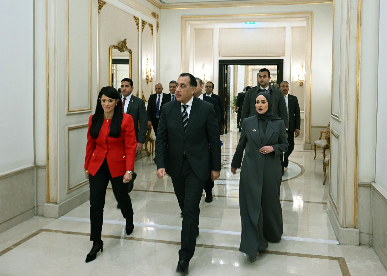 e5dd03a4-53b6-47b4-9ae5-1ba642bb19cf