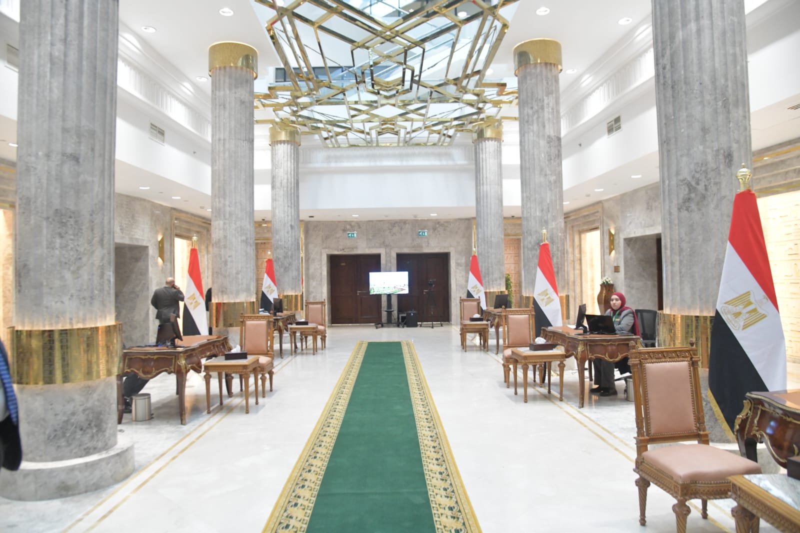 d2334bc1-4a6a-4ac4-bb73-5e675427ceaa