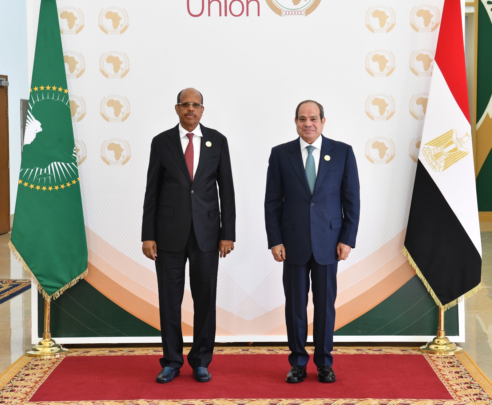 السيد الرئيس والضيوف (10)