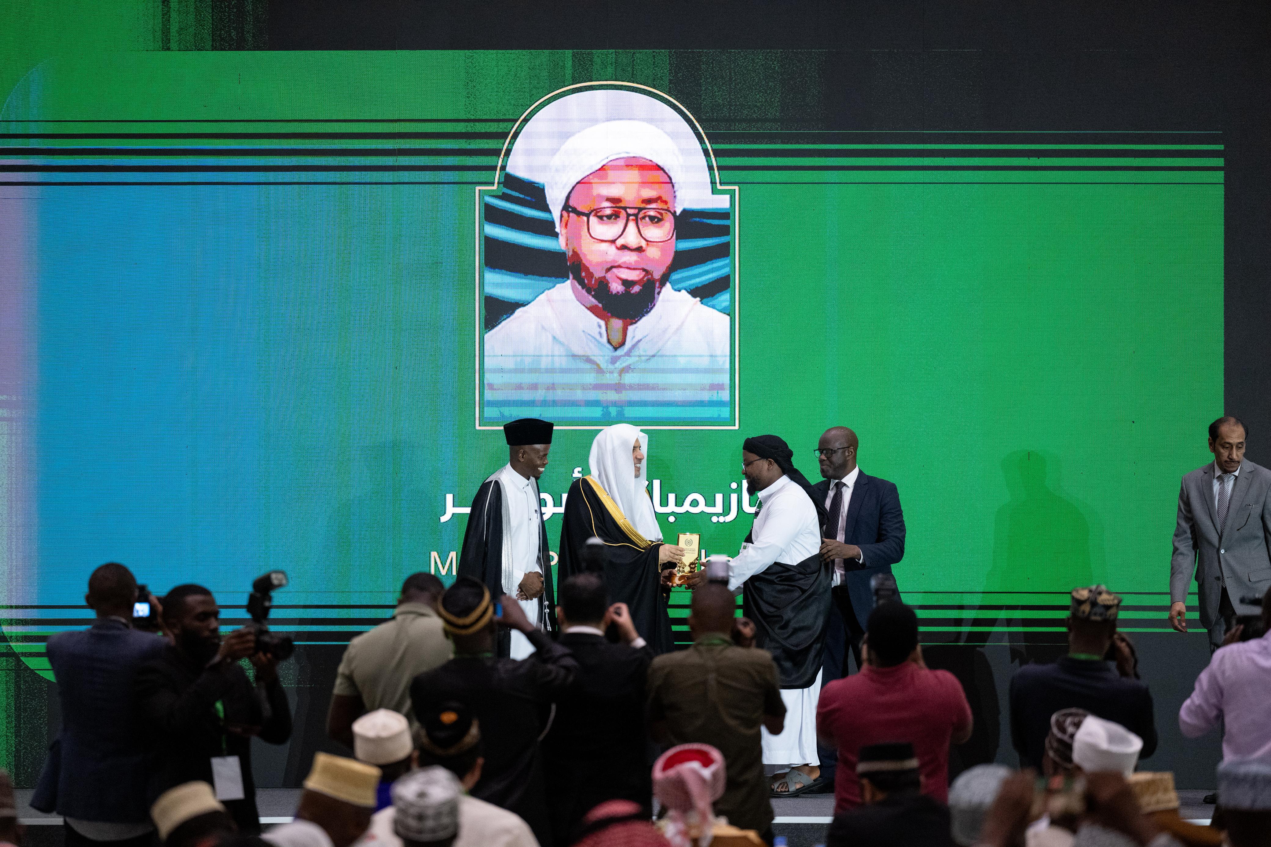 جانب من حفل تخريج 70 الفا من حافظي القرآن الكريم في رواندا-4