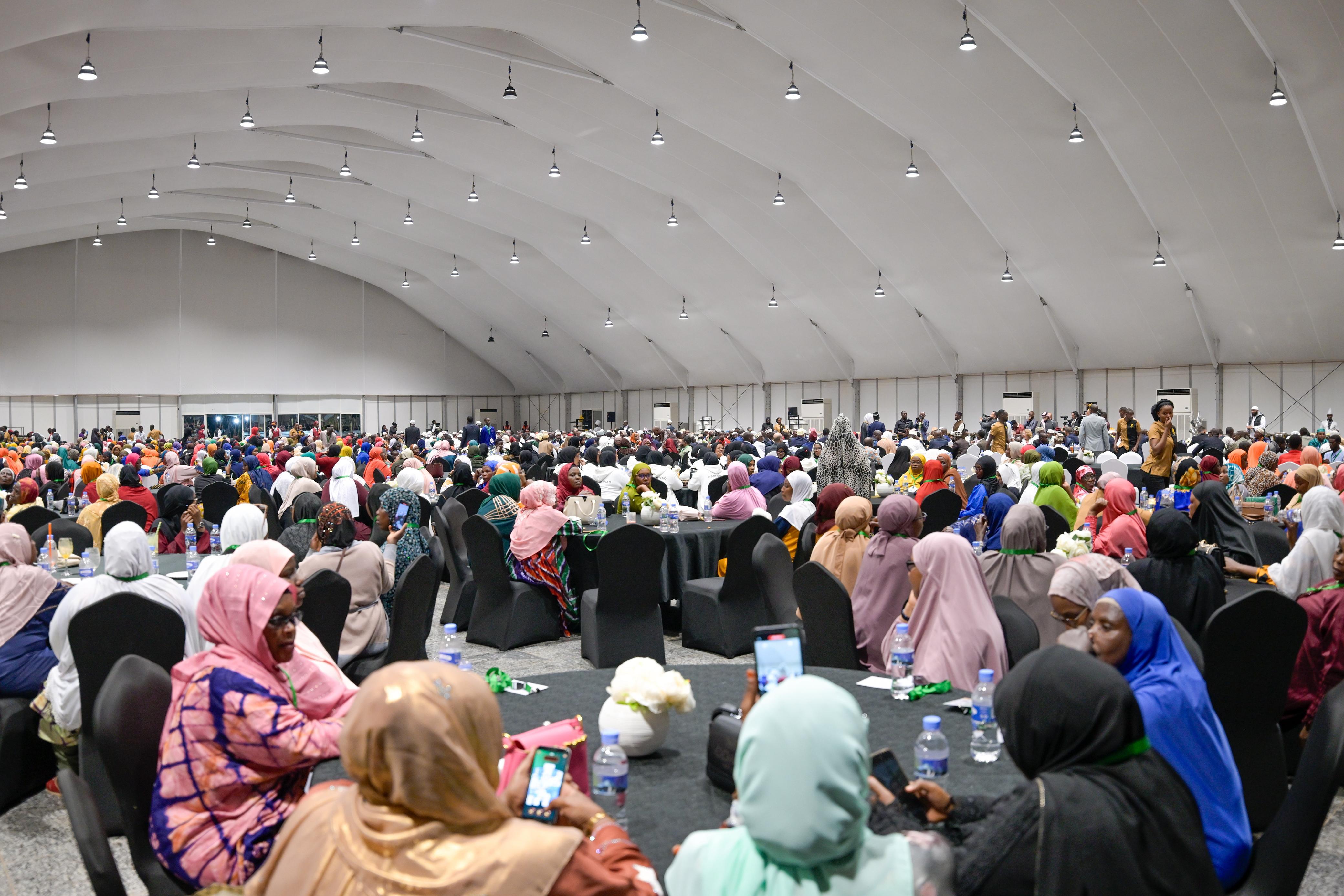 65f5d3ce-6138-41a8-969c-f36b7309bd69