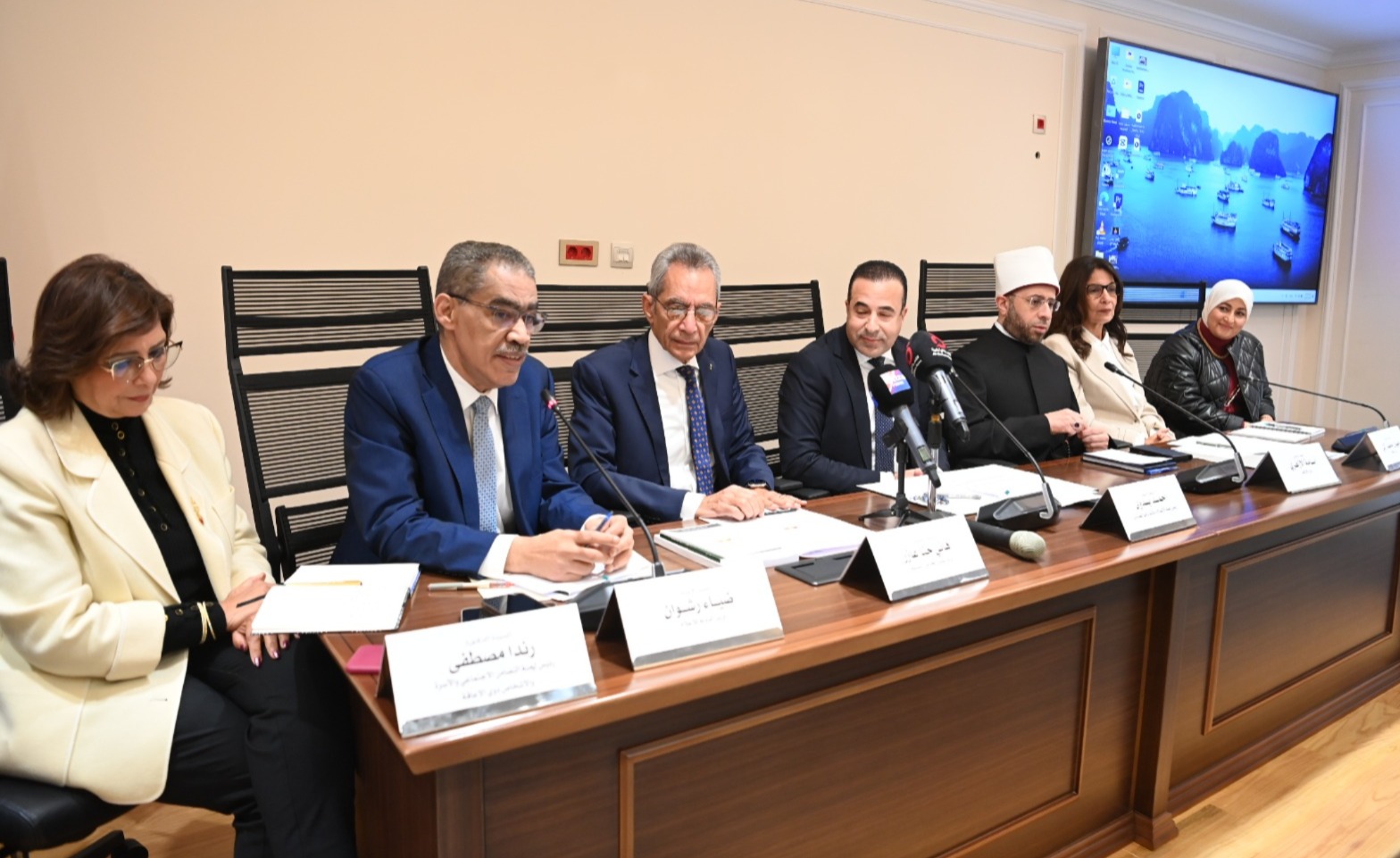 0fb2fd0d-8ed2-49ba-ae40-7a9a4861249b