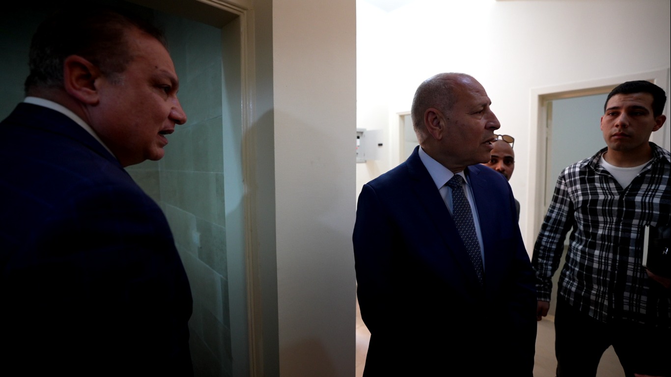 48de43a7-8e91-40db-910d-7b7b90fe1804