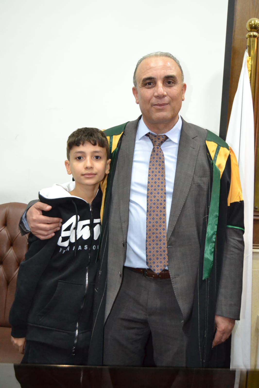 9d3fb4b2-e253-4ebe-b420-52538b4828e3