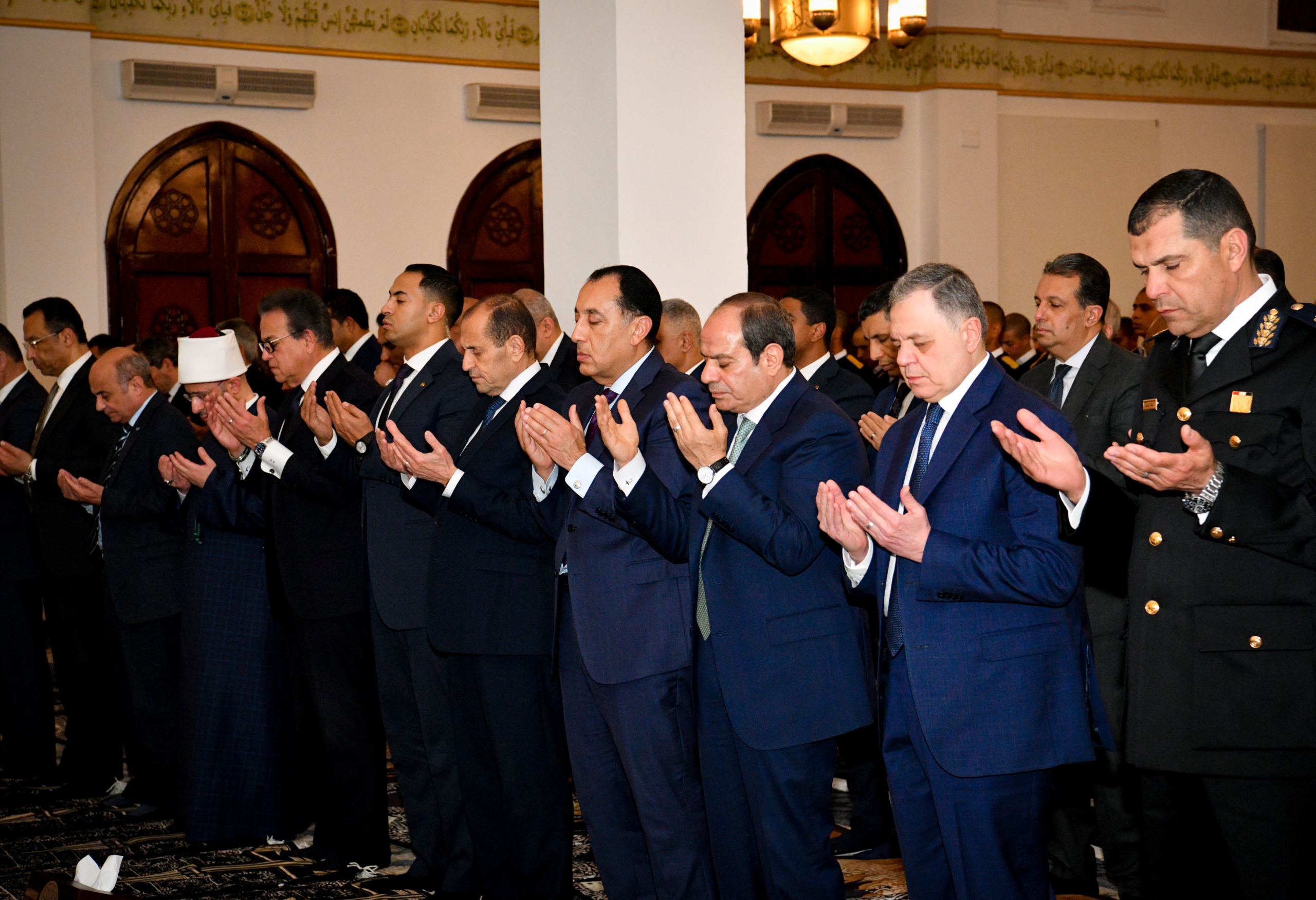 dc826924-2581-4fd4-8330-d32391c9bdca