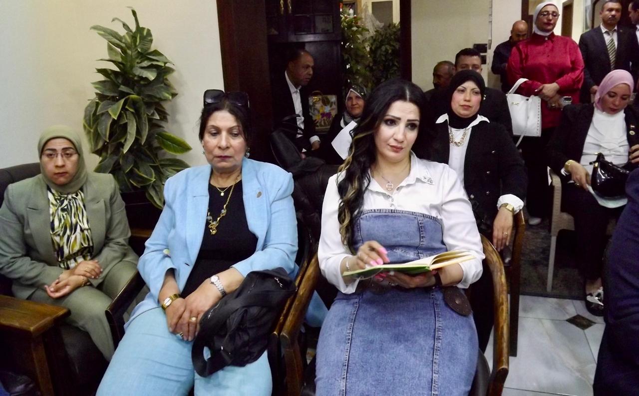  ندوة حزب مصر القومي لمناقشة مشروعات قانون الأحوال الشخصية الجديدة (9)