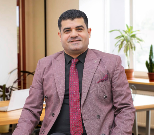 الدكتور محمد مختار