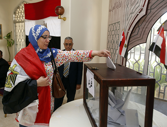 السفارة المصرية في مسقط عمان17-10-2015 فرنسية (4)