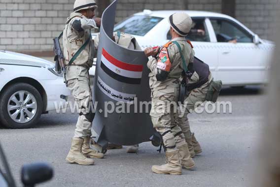 القوات المسلحة تتسلم مقار الانتخابات (13)