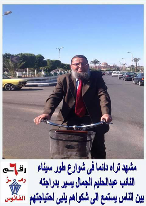 مرشح النور بجنوب سيناء يجوب شوارع الدائرة بدراجته (1)