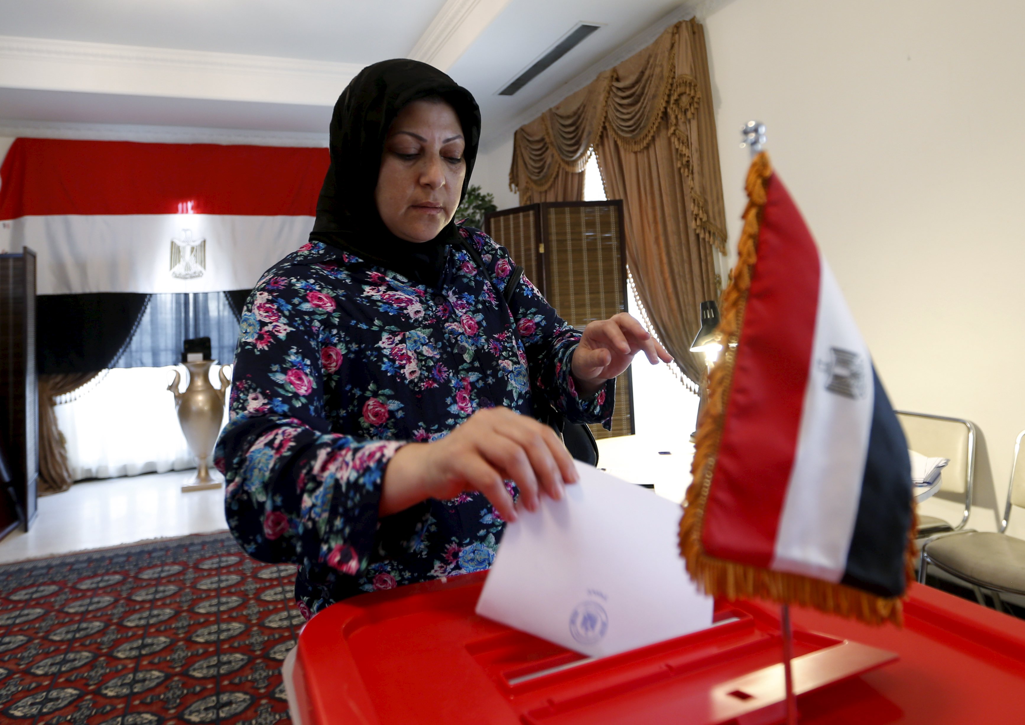تصويت المصريين فى البحرين