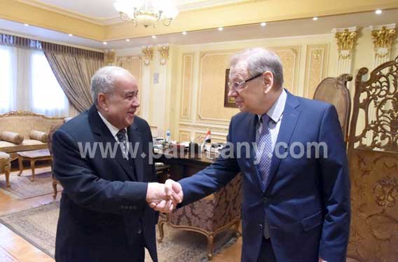 لقاء مجدى العجاتى بالسفير الروسى بالقاهرة (2)