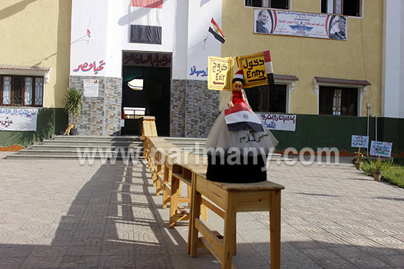 بداية  هادئة للتصويت  في جولة الاعادة بالإسماعيلية  تصوير محمد عوض   (10)
