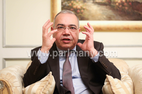 حوار مع رئيس حزب المصريين الاحرار  محمد الحصرى 8-12-20145  (32)