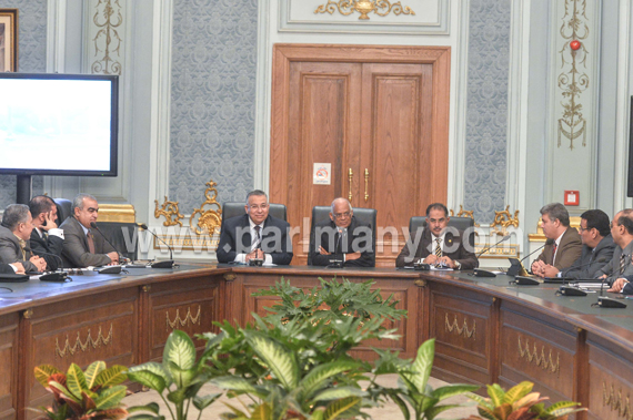  بدء اجتماع على عبد العال مع رؤساء الهيئات البرلمانية (4)