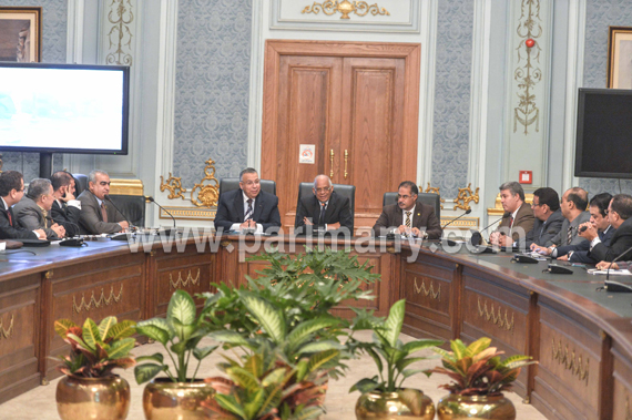  بدء اجتماع على عبد العال مع رؤساء الهيئات البرلمانية (3)