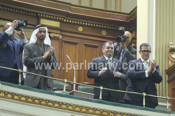 رئيسا البرلمانين الدولى والعربى يحضران الجلسة المسائية من شرفة مجلس النواب (5)