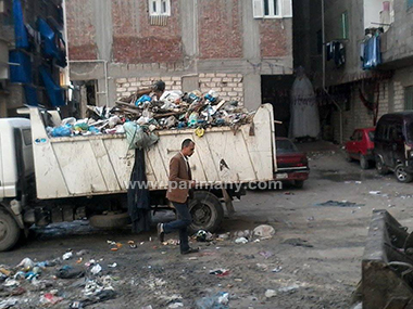 أعمال رفع القمامة بحى العجمى بالإسكندرية  (2)