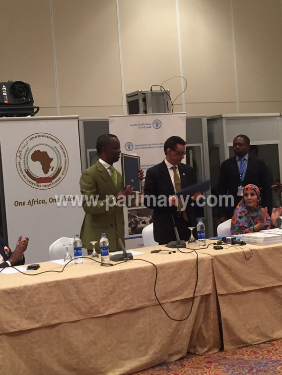 البرلمان الأفريقى يوقع مذكرة تفاهم مع منظمة الفاو حول الأمن الغذائى فى أفريقيا  (3) copy
