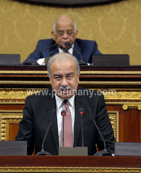 رئيس الوزراء يلقى بيان الحكومة امام البرلمان سليمان العطيفى  27-3-2016 (31)