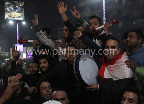 الجماهير تحتفل بفوز منتخب مصر فى شوارع القاهرة والجيزة (16)