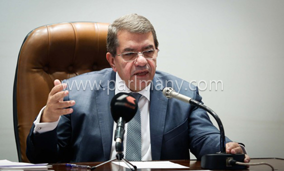 عمرو-الجارحي-وزير-المالية