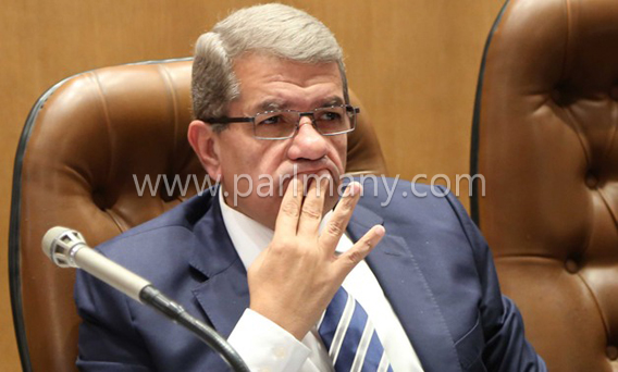 عمرو-الجارحى-وزير-المالية