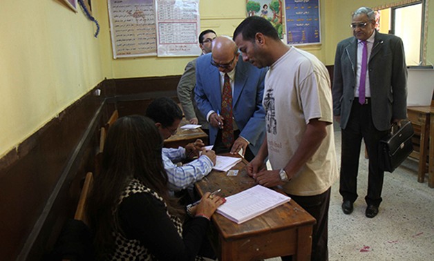 إقبال ضعيف فى لجان مصر الجديدة والنزهة بإعادة المرحلة الثانية من الانتخابات