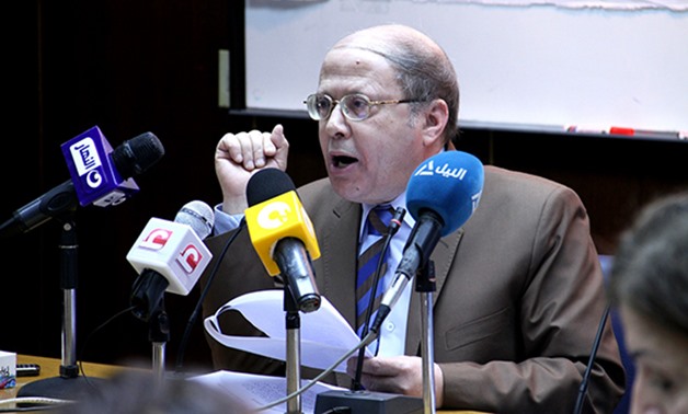 اليوم.. نظر معارضة عبد الحليم قنديل وصحفى على حكم سب "الزند" 