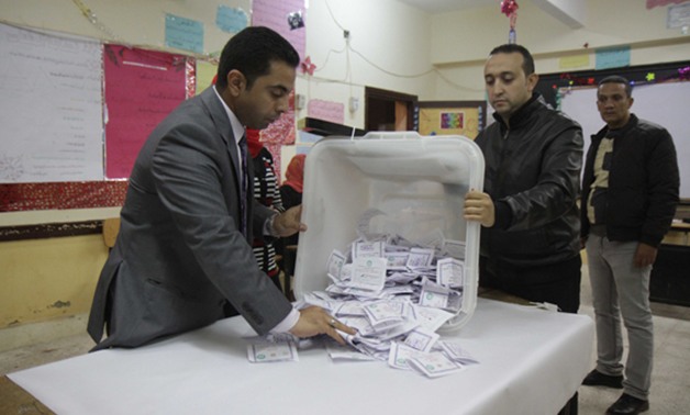 نتيجة اللجنة 39 بالدائرة الأولى ببورسعيد: محمود حسين 276 صوتًا وعماد إسحاق 149