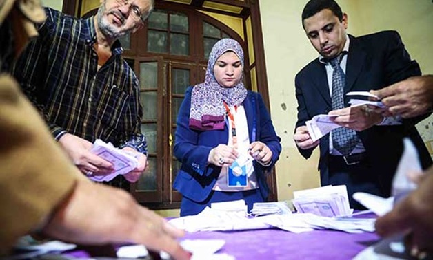 تقدم مرشحو مستقبل وطن والمصريين الأحرار فى لجنة مركز طنطا