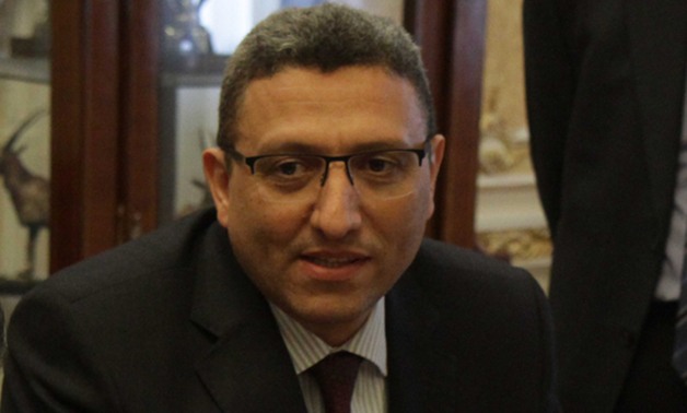 أحمد مدين يطالب أمانة "النواب" بإعداد مجموعة القوانين التى ستناقش خلال الـ15 يوما