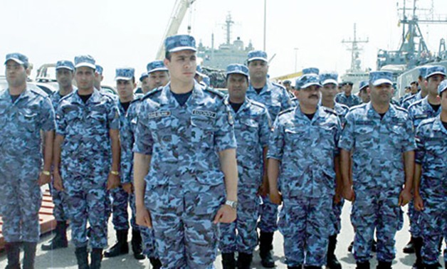 القوات البحرية تحبط عملية تهريب كبيرة لأطنان "بانجو" بمنطقة جنوب رأس محمد
