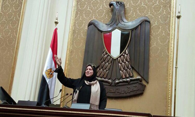 نوسيلة أبو عمرو نائبة الشرقية تدعوا أعضاء البرلمان أن يراعوا مصلحة الوطن