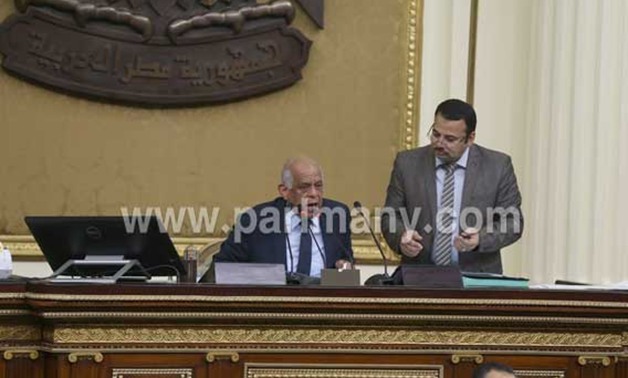 رئيس البرلمان يعرض قرار الرئيس بمد حالة الطوارئ فى بعض مناطق شبه جزيرة سيناء