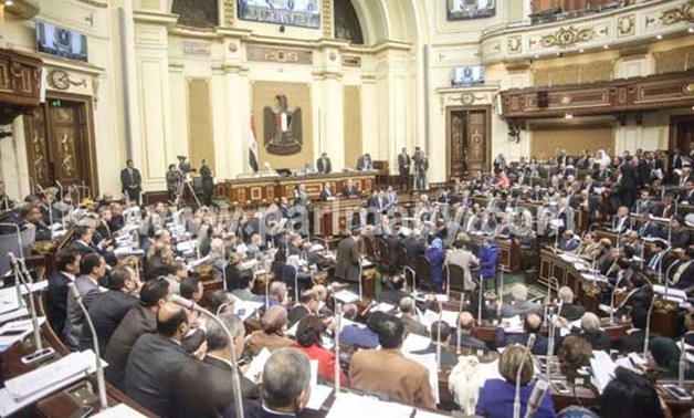 بدء توافد أعضاء مجلس النواب على البرلمان لاستئناف مناقشة بيان الحكومة